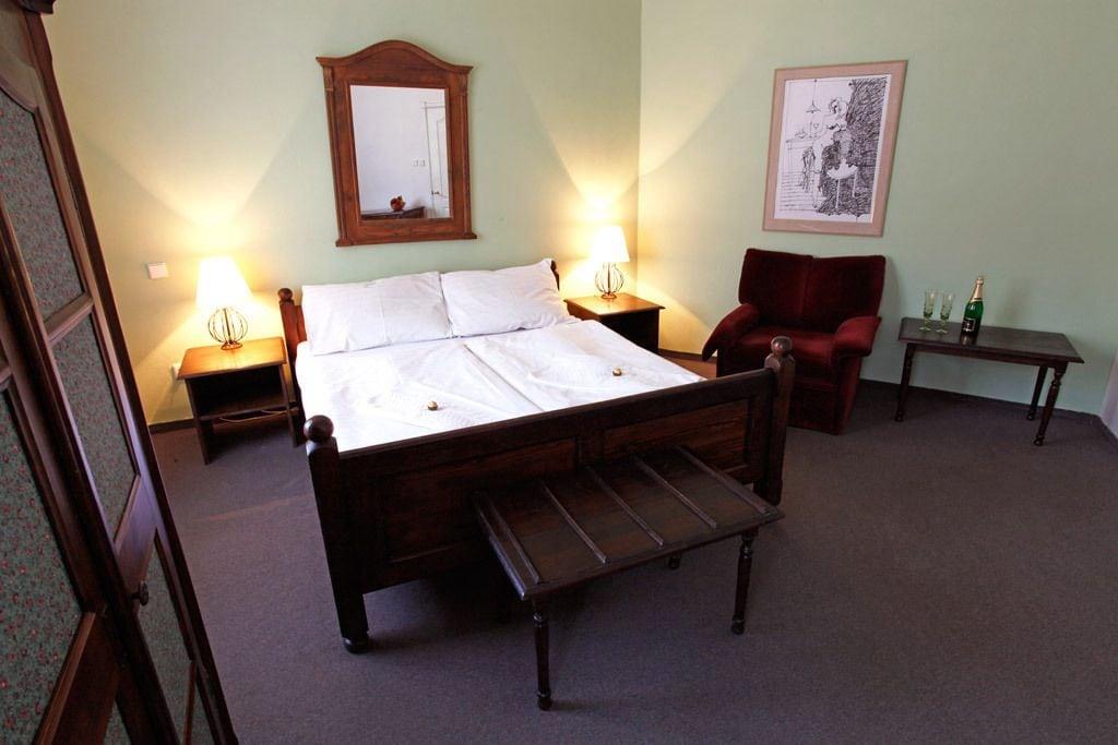 U Krize Hotel Prag