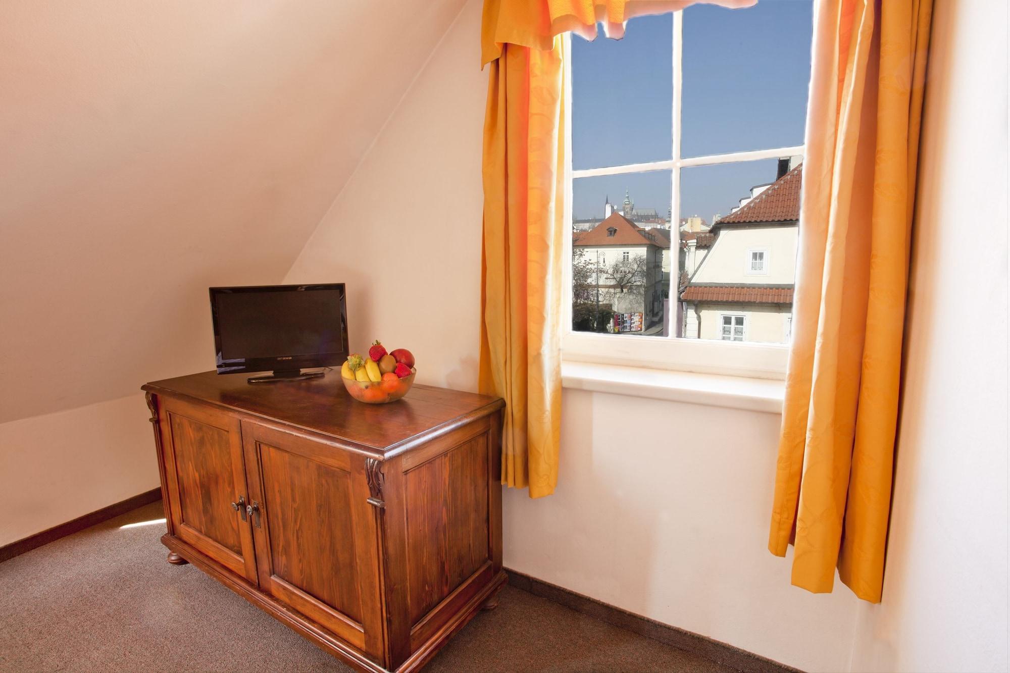 U Krize Hotel Prag
